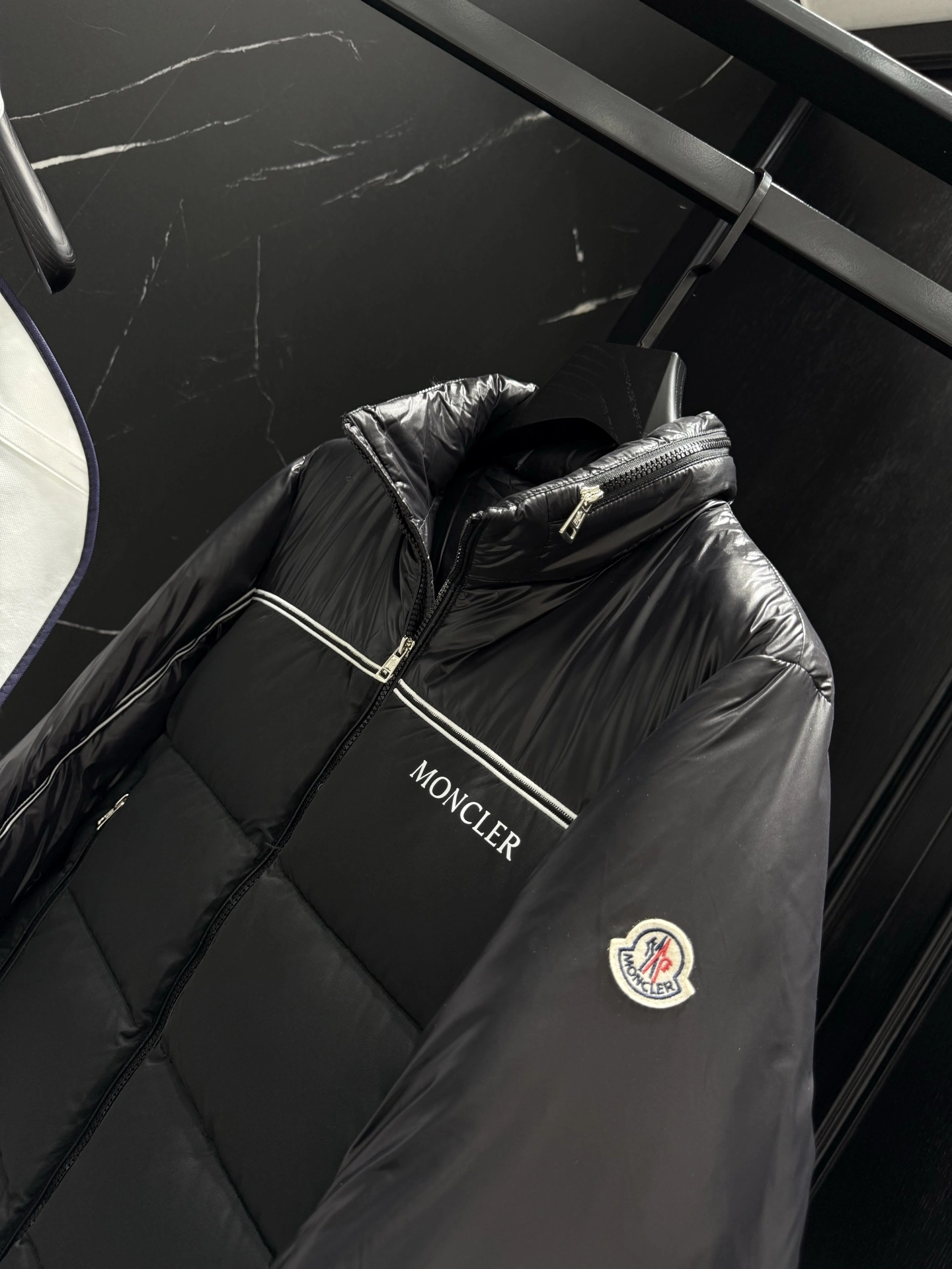wg.luxury-- 7o9385r Down jacket white duck down item: E-F501J1501H